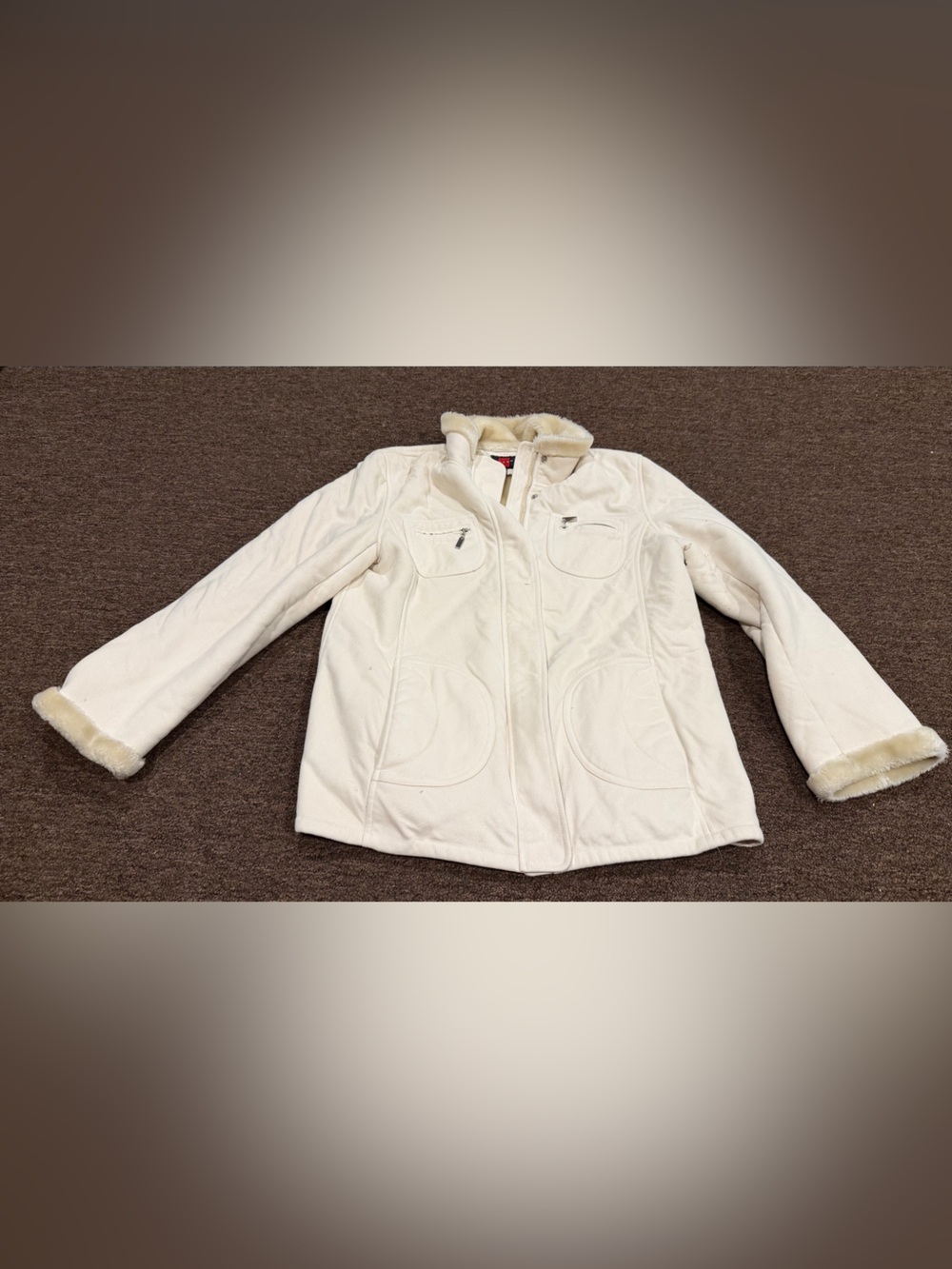 EUC! Gallery Cream Women's M Faux Fur Trim Jacket pockets warm cozy insulated
